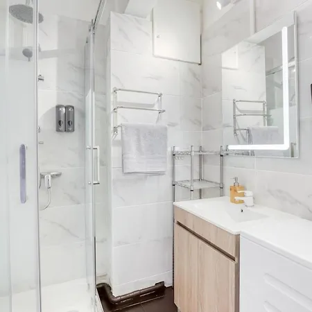 Cosy 4 Personnes - Parking Gratuit - Centre Paris 15 Min Metro 4 Appartamento